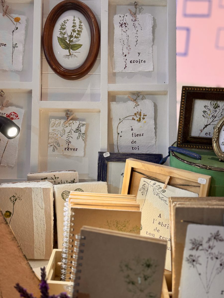 exposition bavardages mots createurs bouscat