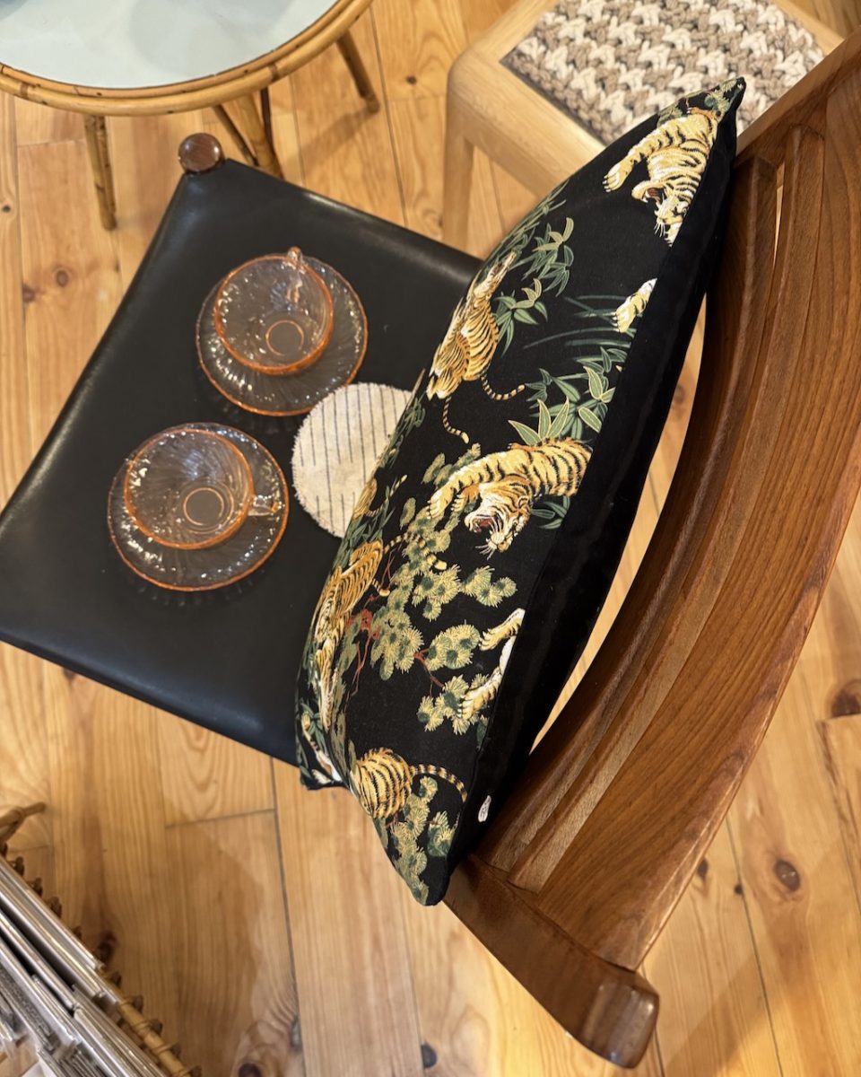 Ô Cocon Chiné restaure mobilier et objets Vintages à Bordeaux