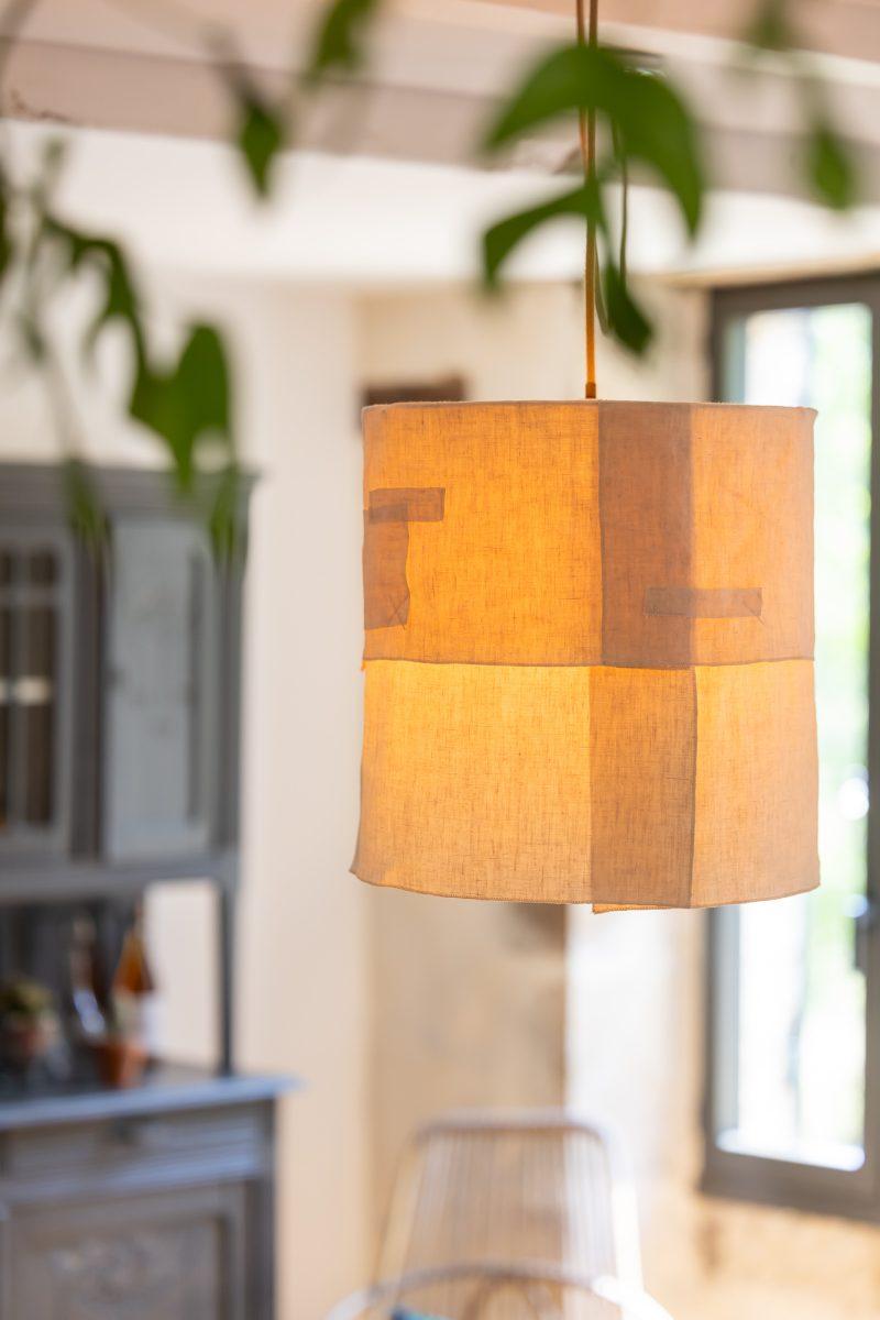 Studio Écho, les luminaires en lin, la déco engagée à Bordeaux
